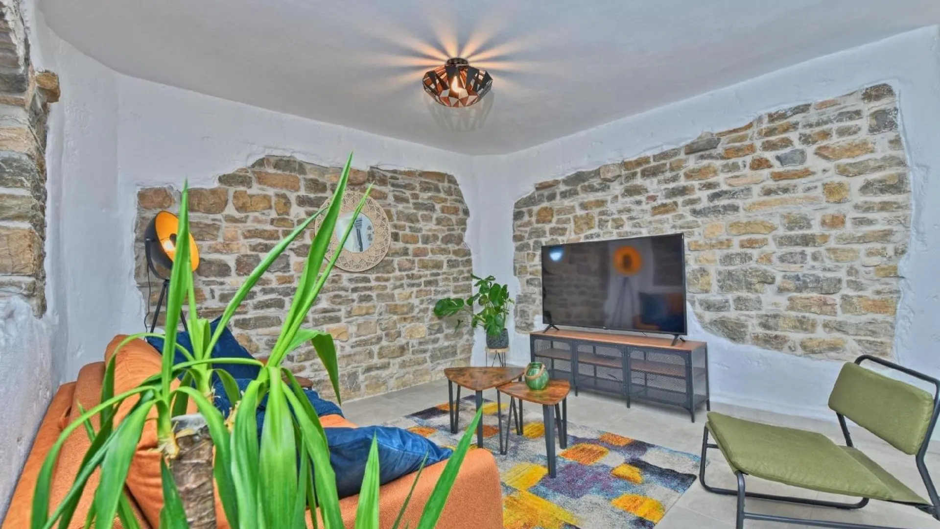 Ferienhaus Mit Privatpool Fuer 6 Personen Ca 105 Qm In Marusici, Istrien Binnenland Von Istrien Momjan